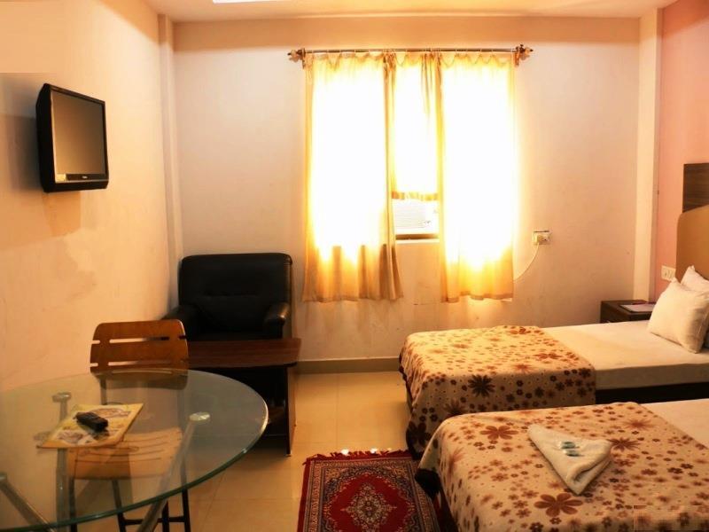 Hotel City Palace Brahmapur Extérieur photo
